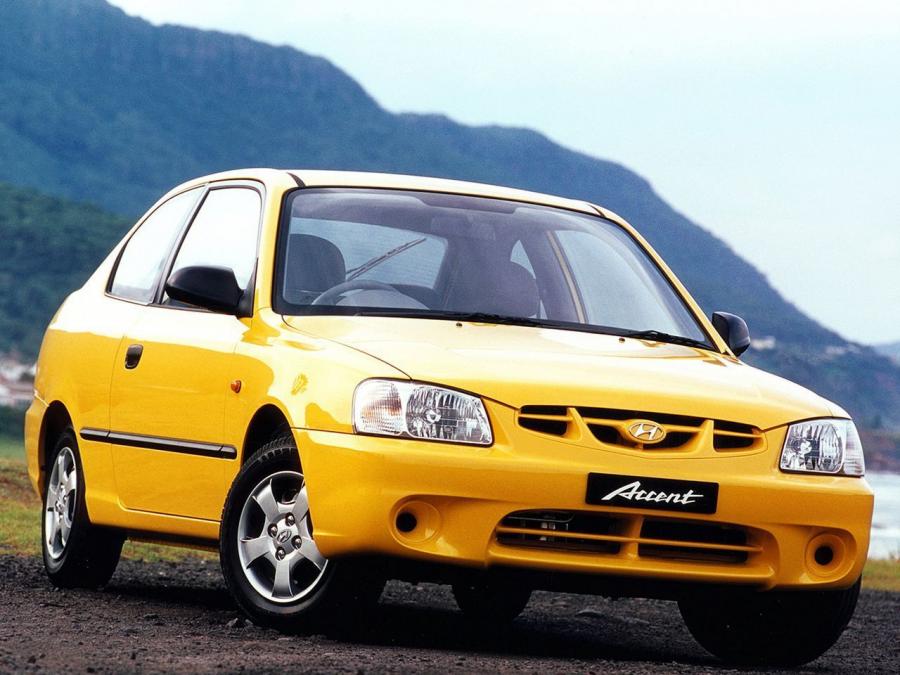  Hyundai Accent 3-Door 2000 года  (AU) (фото 2 из 2)